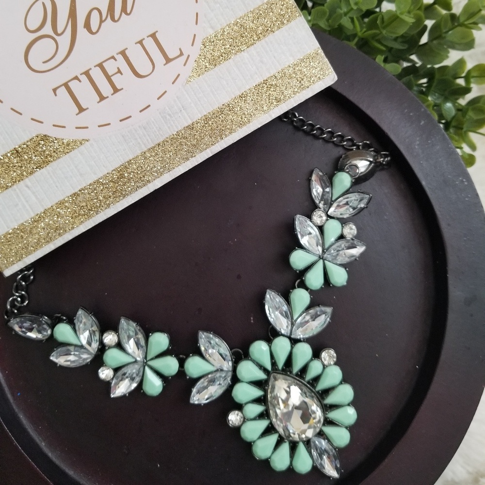 Mint Green | Silver | Necklace